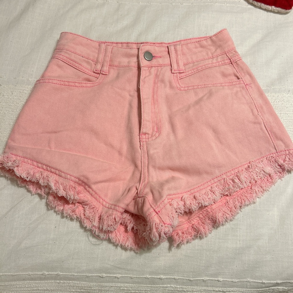 SHEIN Pink Frayed Hem Jean Shorts
